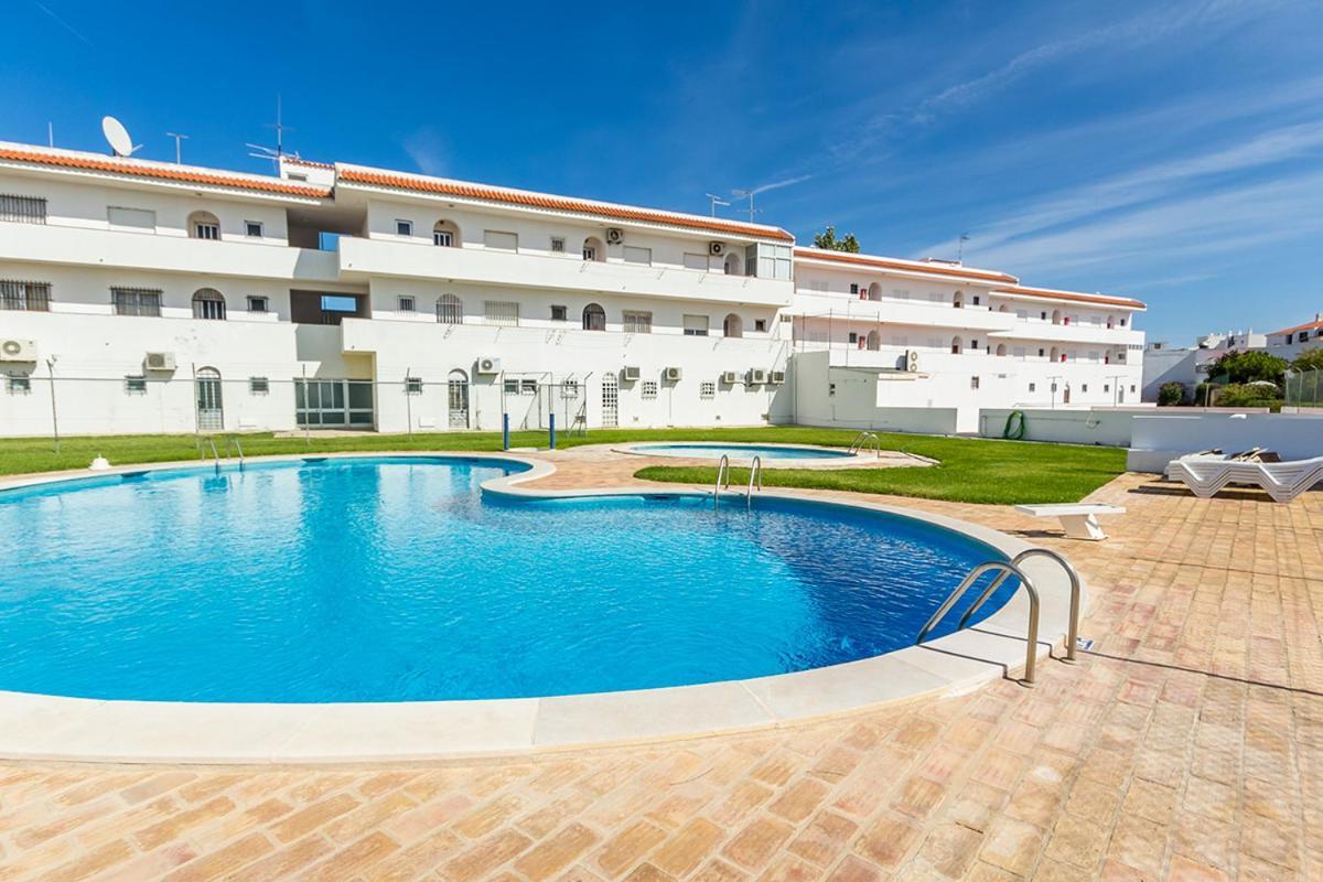 Apartamentos Oura Areiasol By Sunny Deluxe Albufeira Extérieur photo